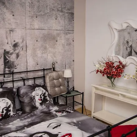 Fantastic Marilyn Orlando 85 * Costa Adeje (Tenerife)