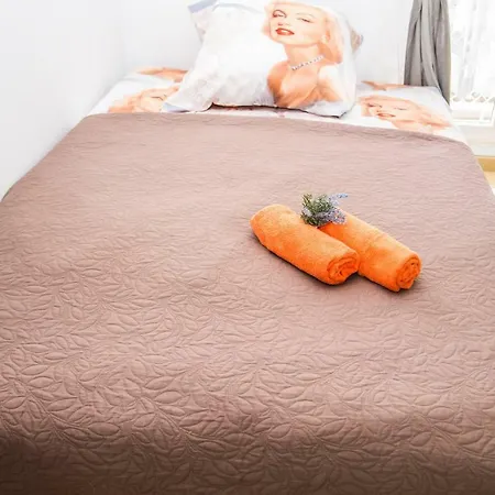 Fantastic Marilyn Orlando 85 * Costa Adeje (Tenerife)